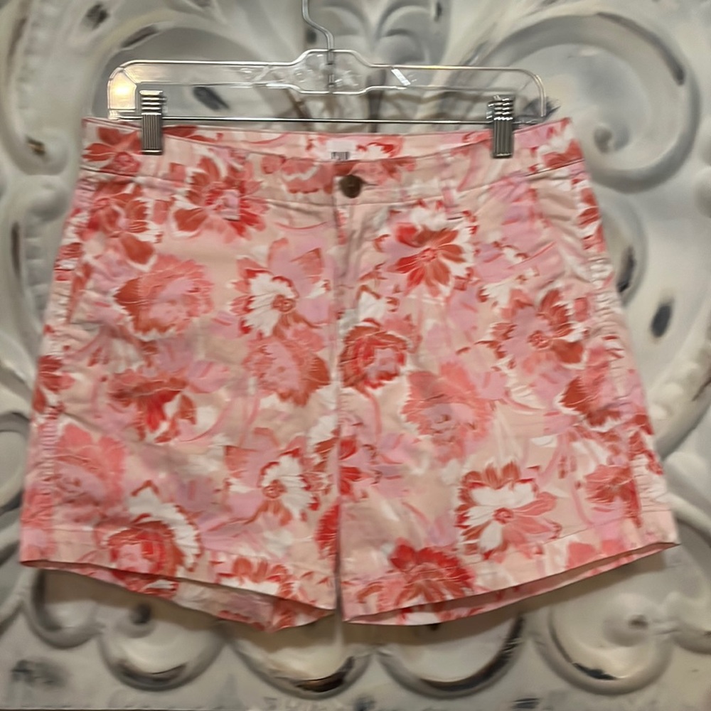 Gap shorts